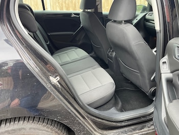 Used Volkswagen Golf 2012 for sale - 77083854: Photo