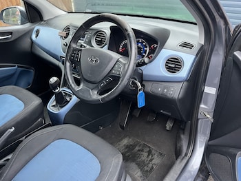 Used Hyundai i10 2014 for sale - 77450622: Photo