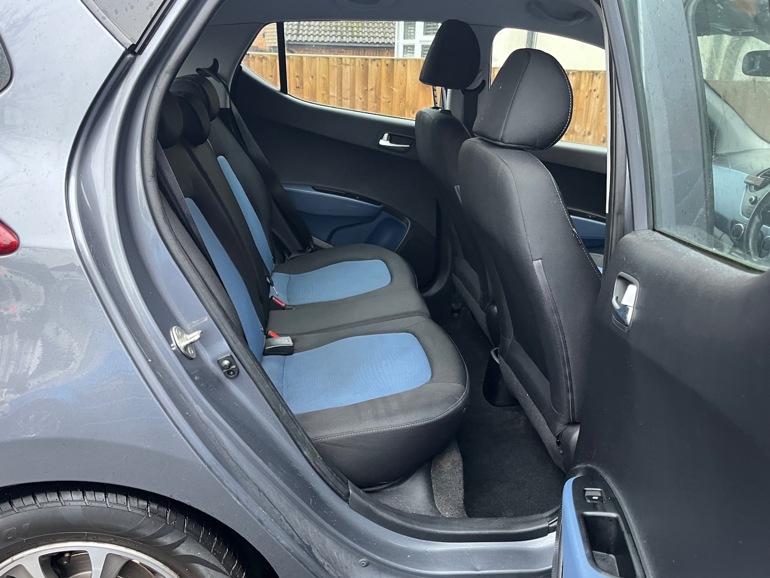 Used Hyundai i10 2014 for sale - 77450622: Photo 4