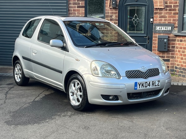 Used Toyota Yaris 2004 for sale - 75467080: Photo 3