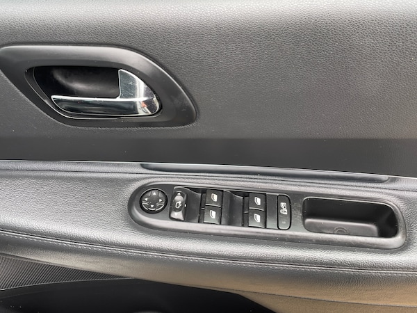 Used Peugeot 3008 2014 for sale - 76130333: Photo 9