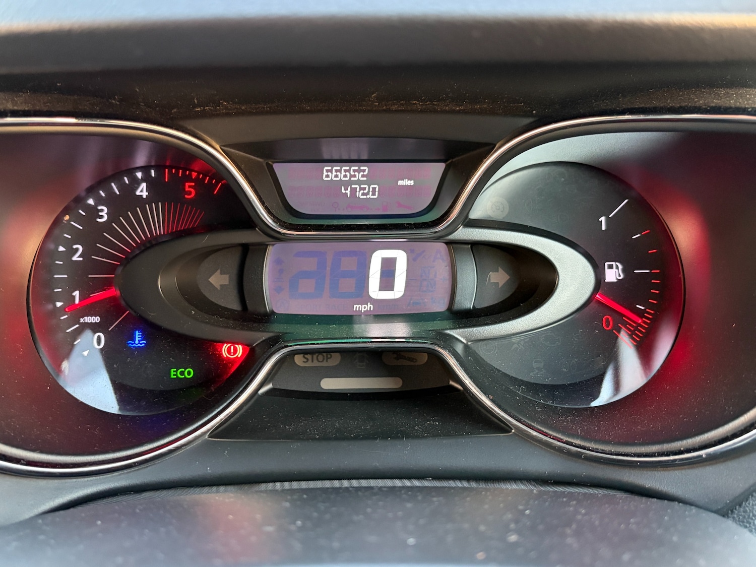 Used Renault Captur 2017 for sale - 76600148: Photo 12