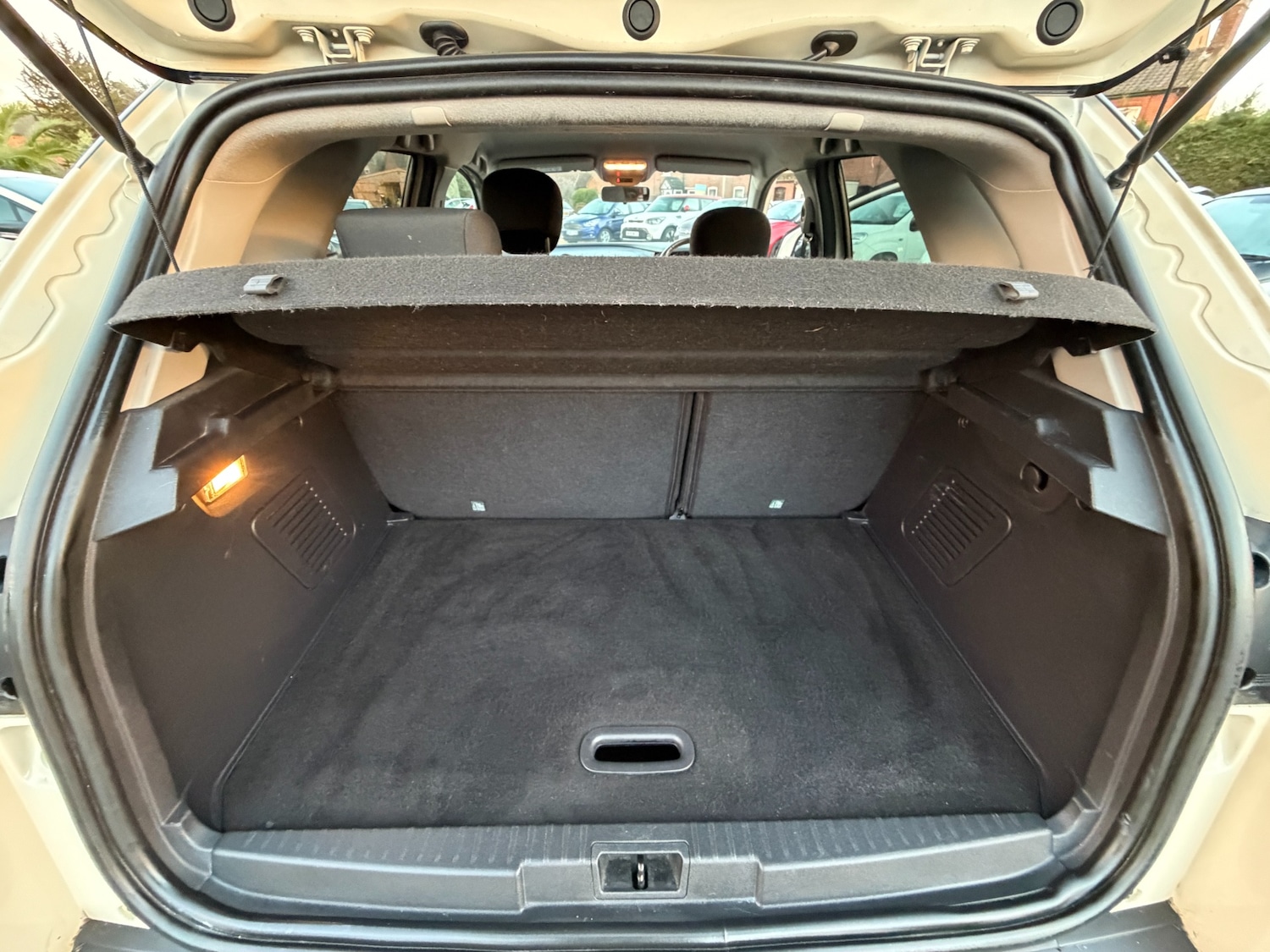 Used Renault Captur 2017 for sale - 76600148: Photo 18