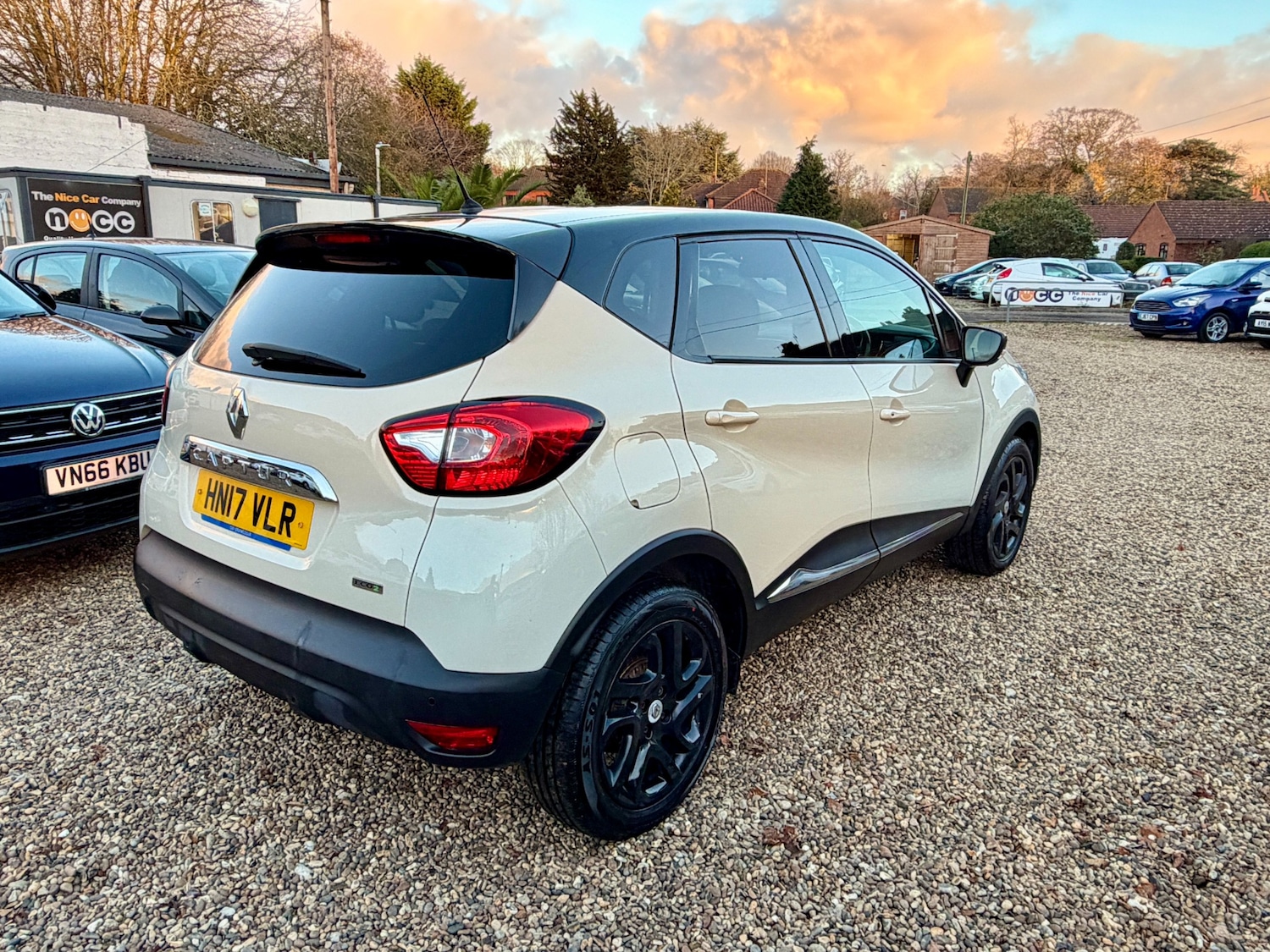 Used Renault Captur 2017 for sale - 76600148: Photo 7