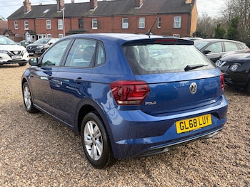 Used Volkswagen Polo 2018 for sale - 77592262: Photo