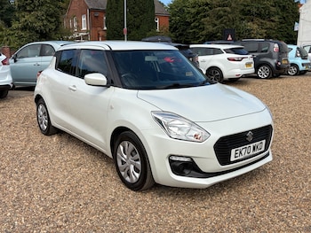Used Suzuki Swift 2020 for sale - 79320764: Photo