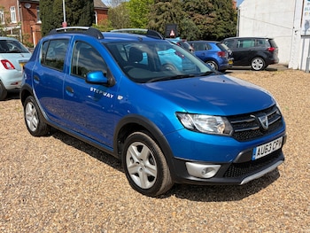 Used Dacia Sandero Stepway 2013 for sale - 78424063: Photo