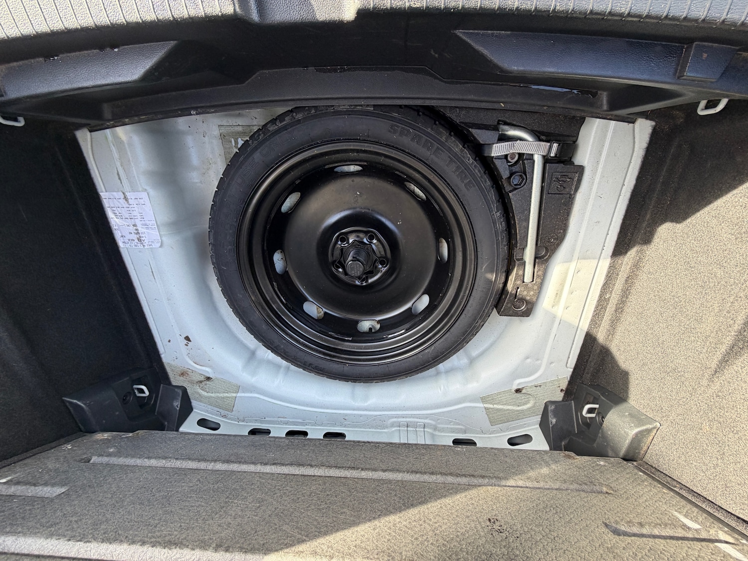 Used Volkswagen T-Roc 2018 for sale - 77592021: Photo 18