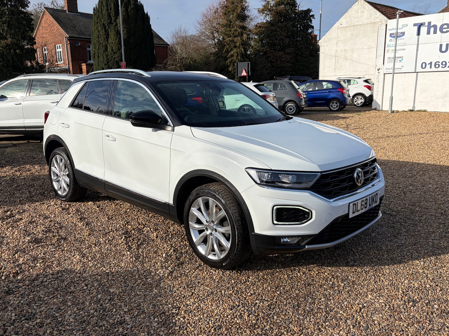 Used Volkswagen T-Roc 2018 for sale - 77592021: Photo 2