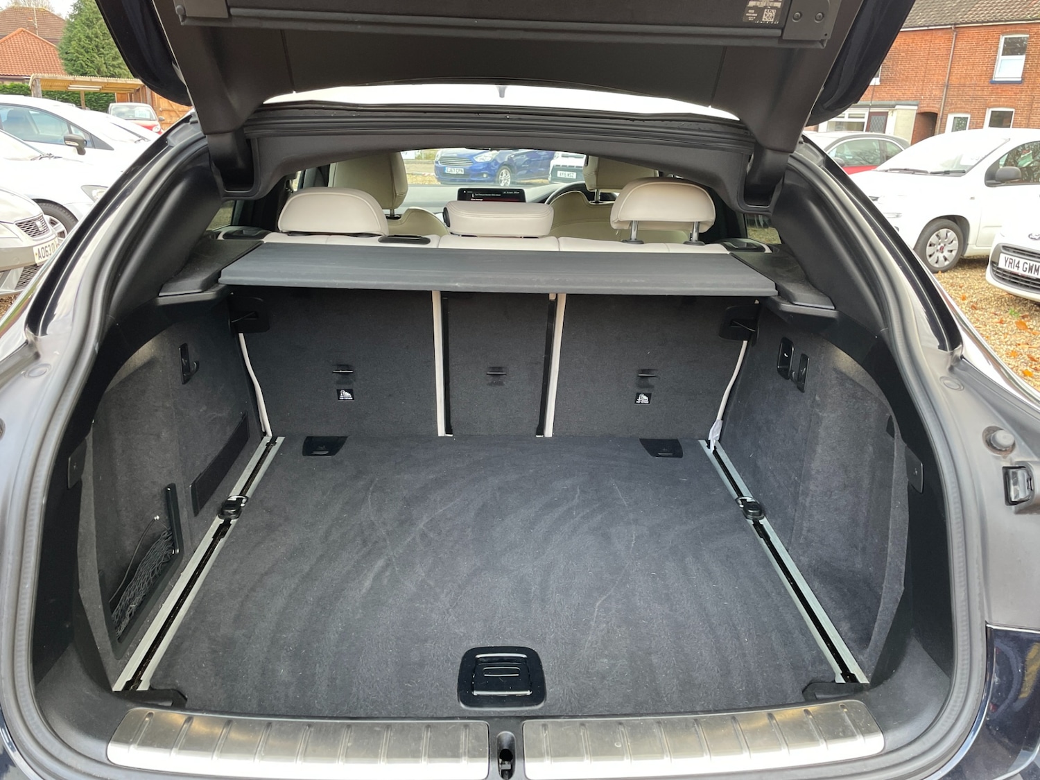 Used BMW X4 2018 for sale - 76533281: Photo 8