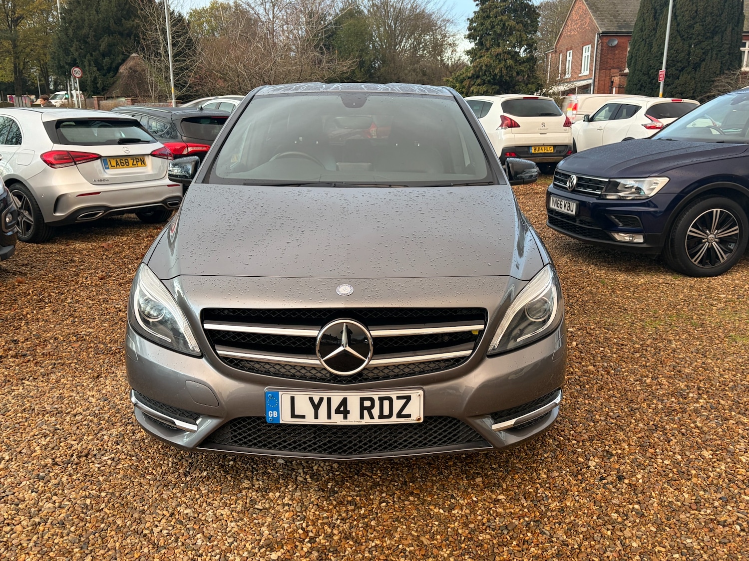 Used Mercedes-Benz B Class 2014 for sale - 76681819: Photo 3