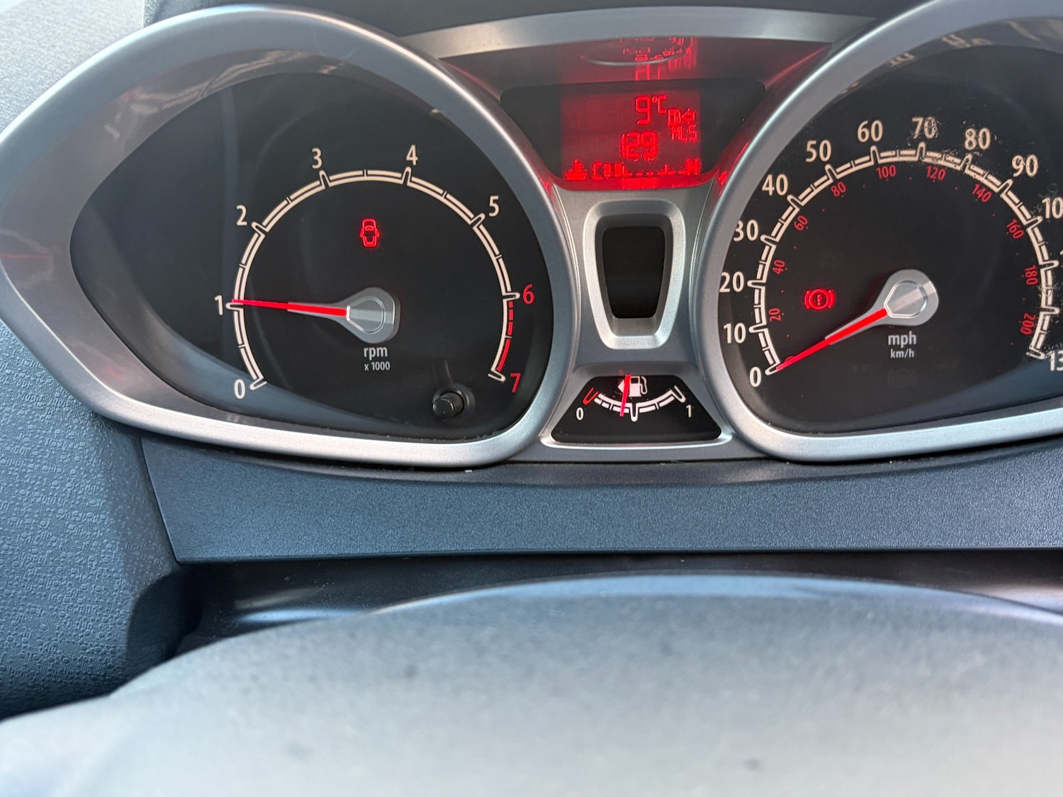 Used Ford Fiesta 2012 for sale - 76681810: Photo 11