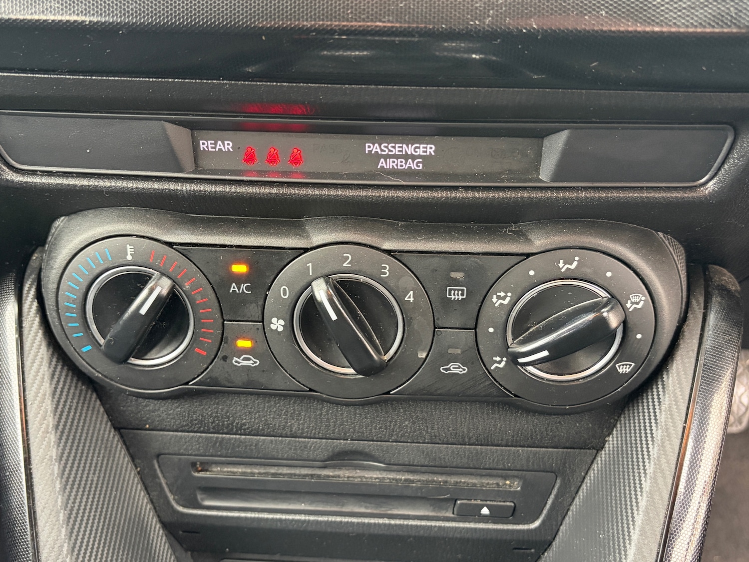 Used Mazda Mazda2 2015 for sale - 78038584: Photo 12