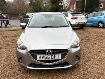Used Mazda Mazda2 2015 for sale - 78038584: Photo