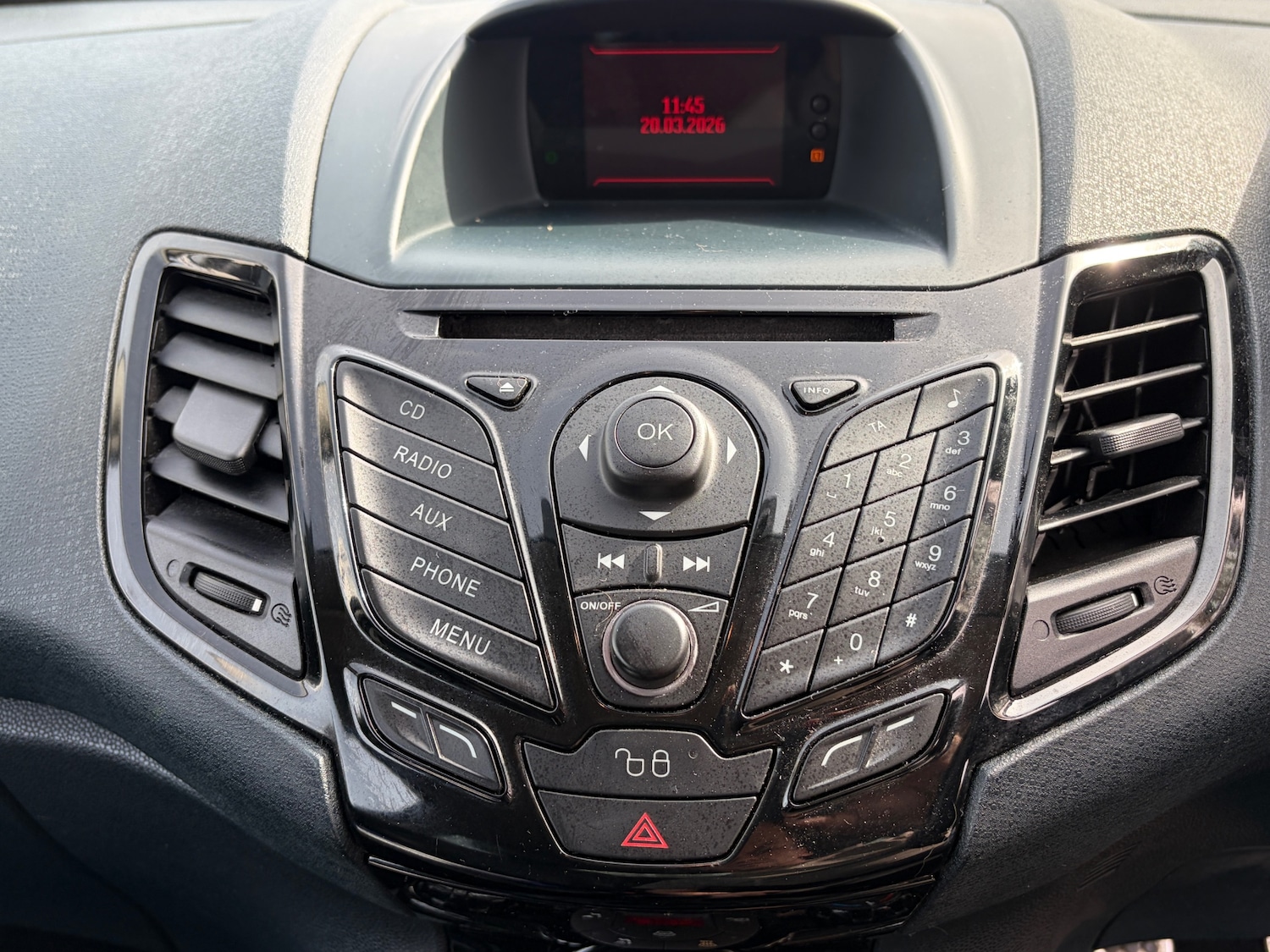 Used Ford Fiesta 2012 for sale - 77947403: Photo 13