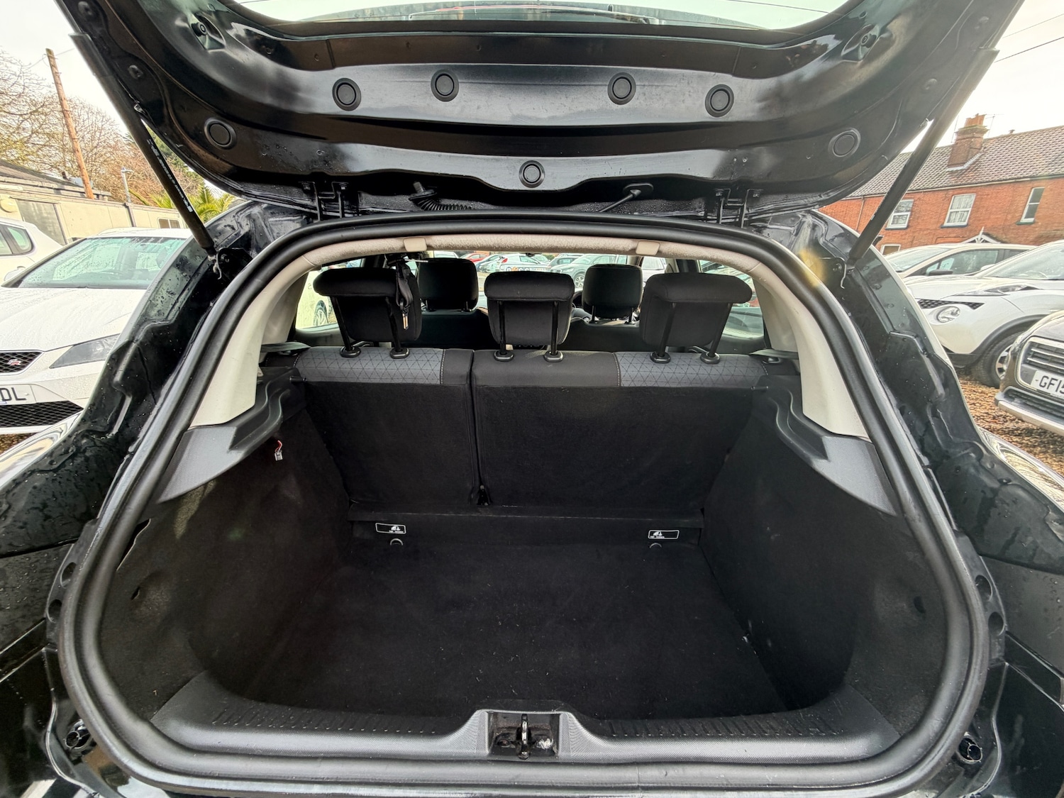 Used Renault Clio 2015 for sale - 77195908: Photo 14