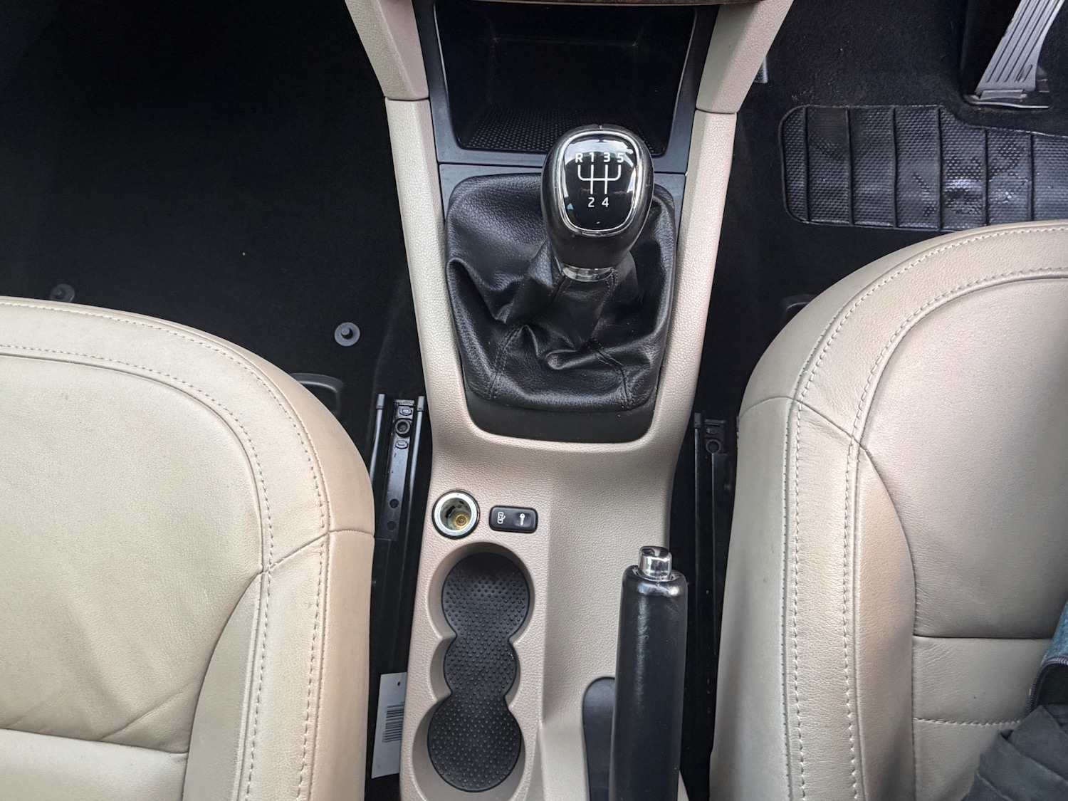 Used Skoda Yeti 2014 for sale - 77260957: Photo 14