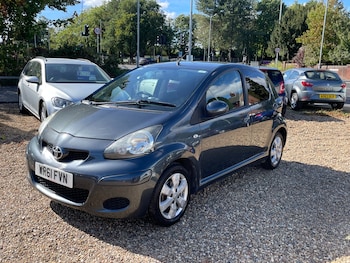 Used Toyota AYGO 2011 for sale - 76064961: Photo 4