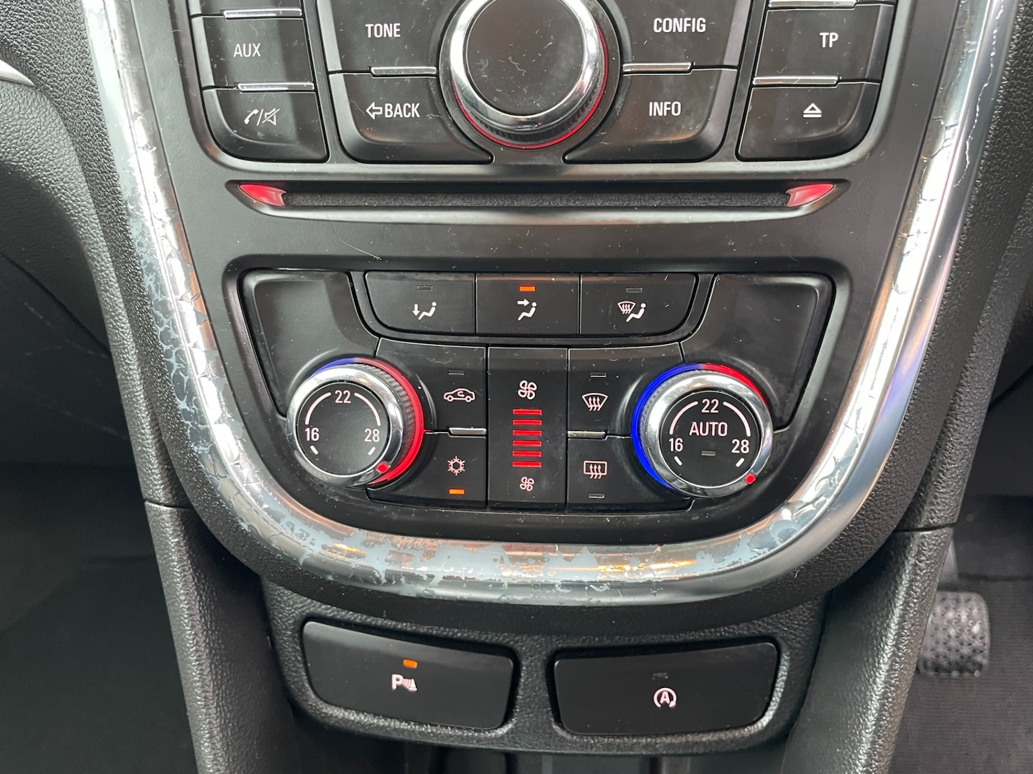 Used Vauxhall Mokka 2016 for sale - 76602747: Photo 12