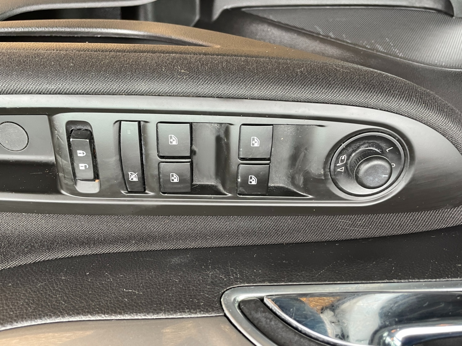 Used Vauxhall Mokka 2016 for sale - 76602747: Photo 8