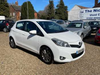 Used Toyota Yaris 2014 for sale - 73850563: Photo