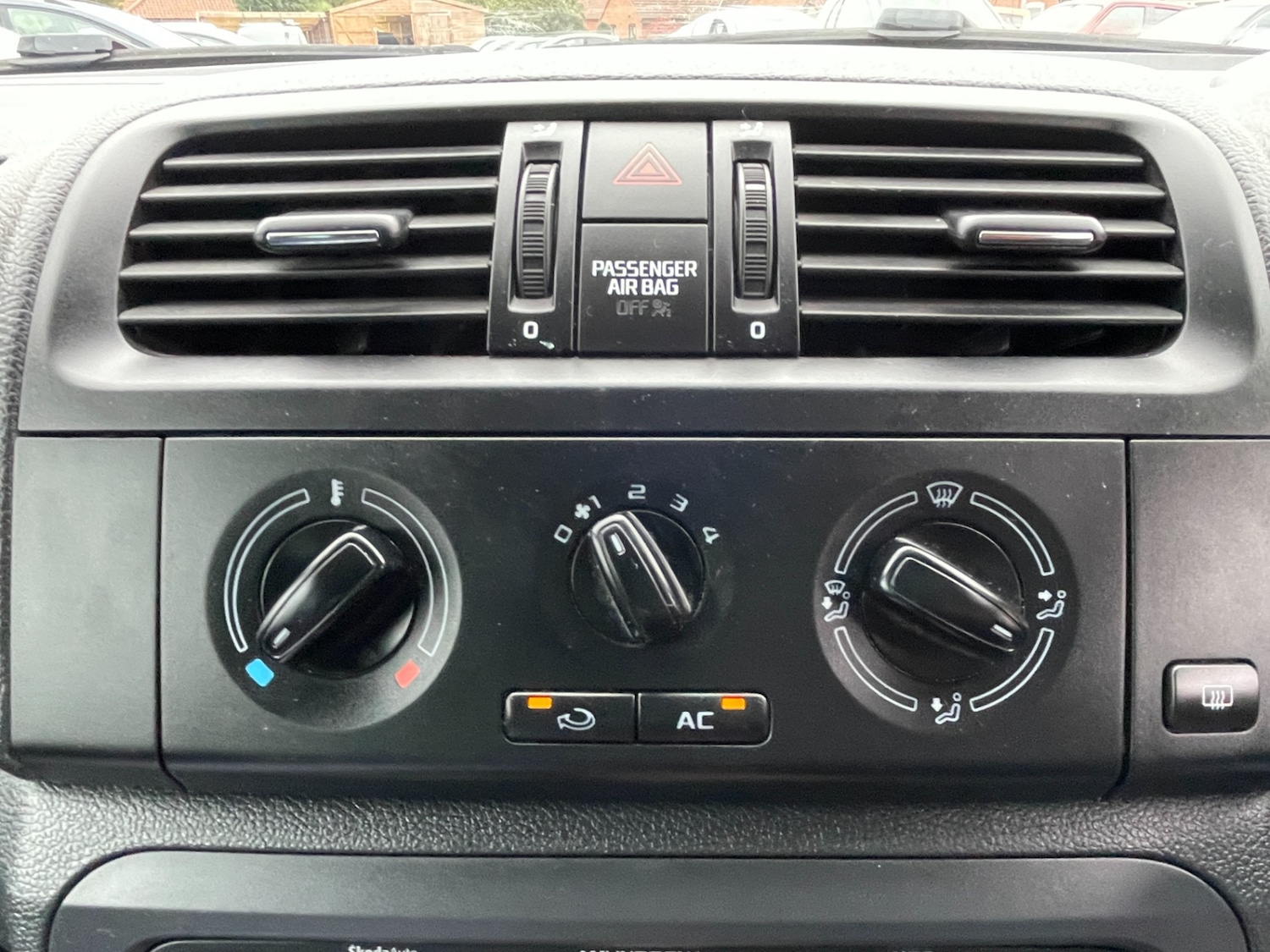 Used Skoda Fabia 2012 for sale - 77168122: Photo 13