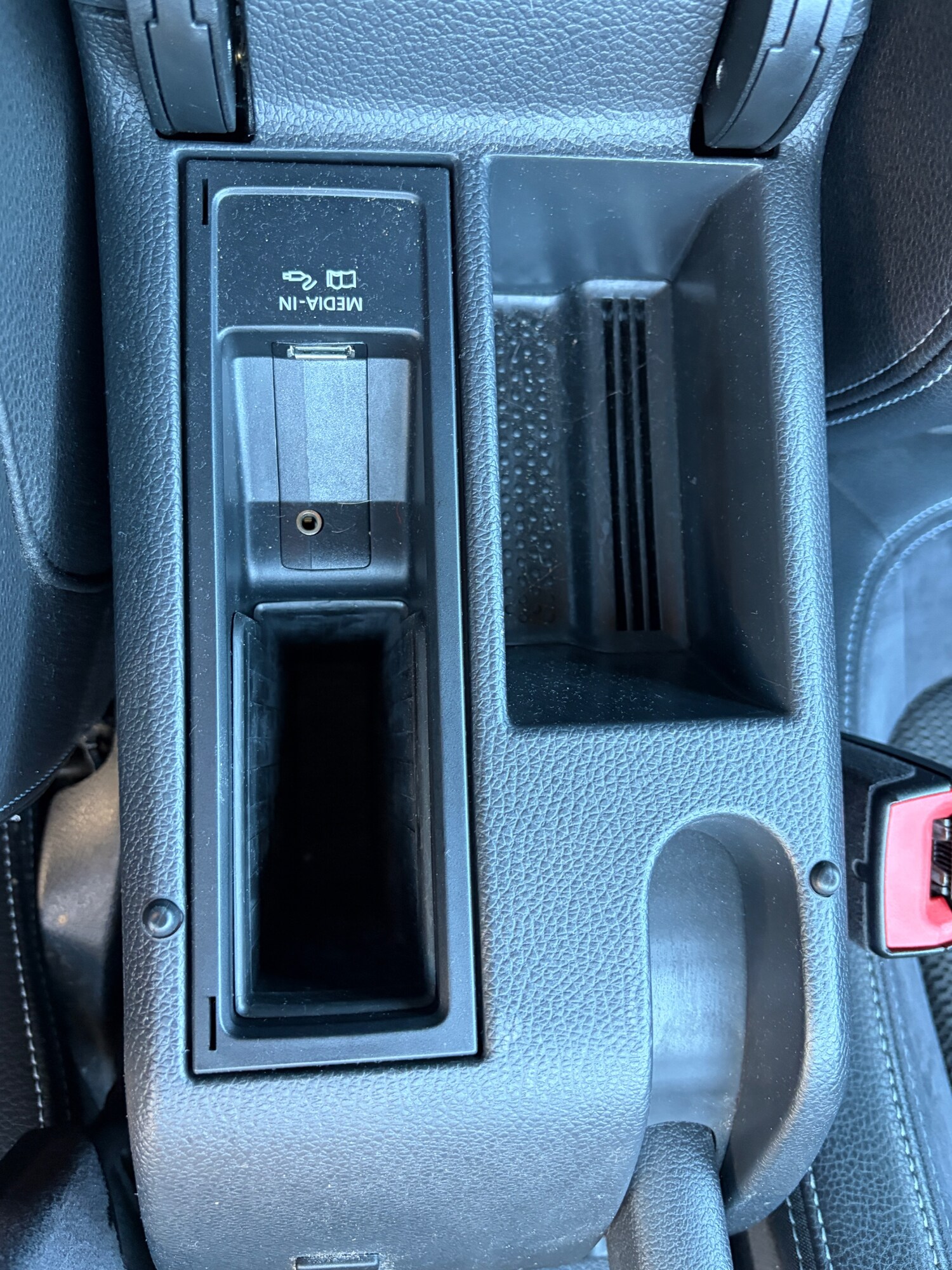 Used Volkswagen Scirocco 2017 for sale - 78151793: Photo 14