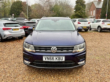 Used Volkswagen Tiguan 2016 for sale - 76493860: Photo