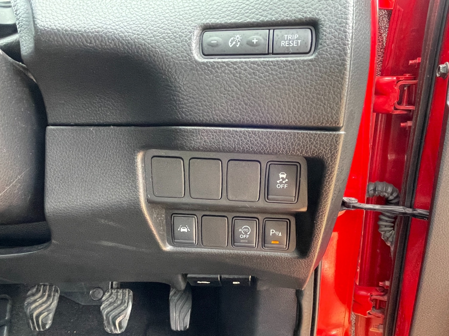 Used Nissan Qashqai 2015 for sale - 76130348: Photo 10
