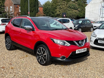 Used Nissan Qashqai 2015 for sale - 76130348: Photo