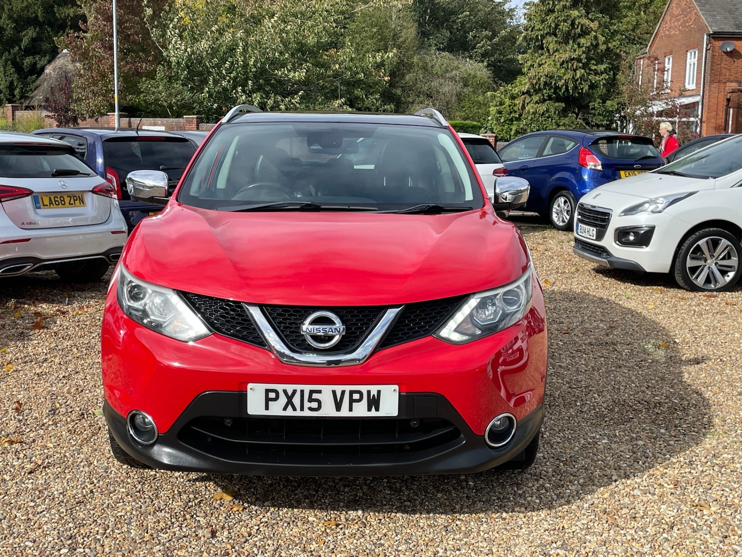 Used Nissan Qashqai 2015 for sale - 76130348: Photo 3