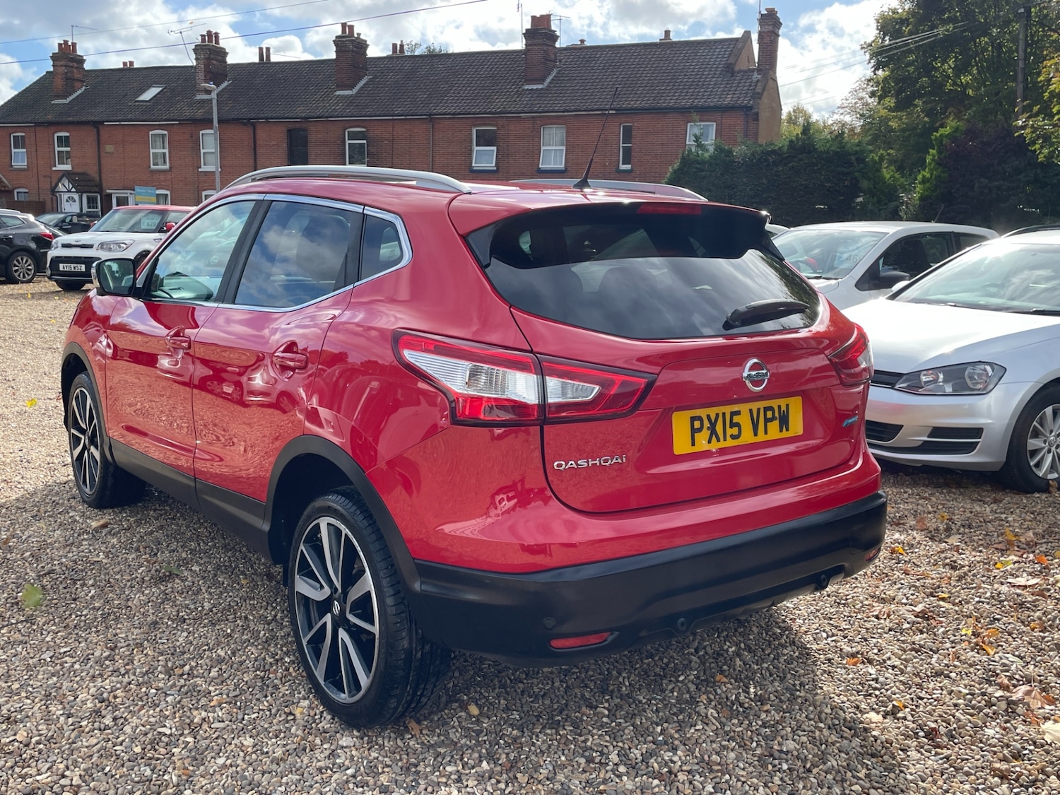 Used Nissan Qashqai 2015 for sale - 76130348: Photo 5