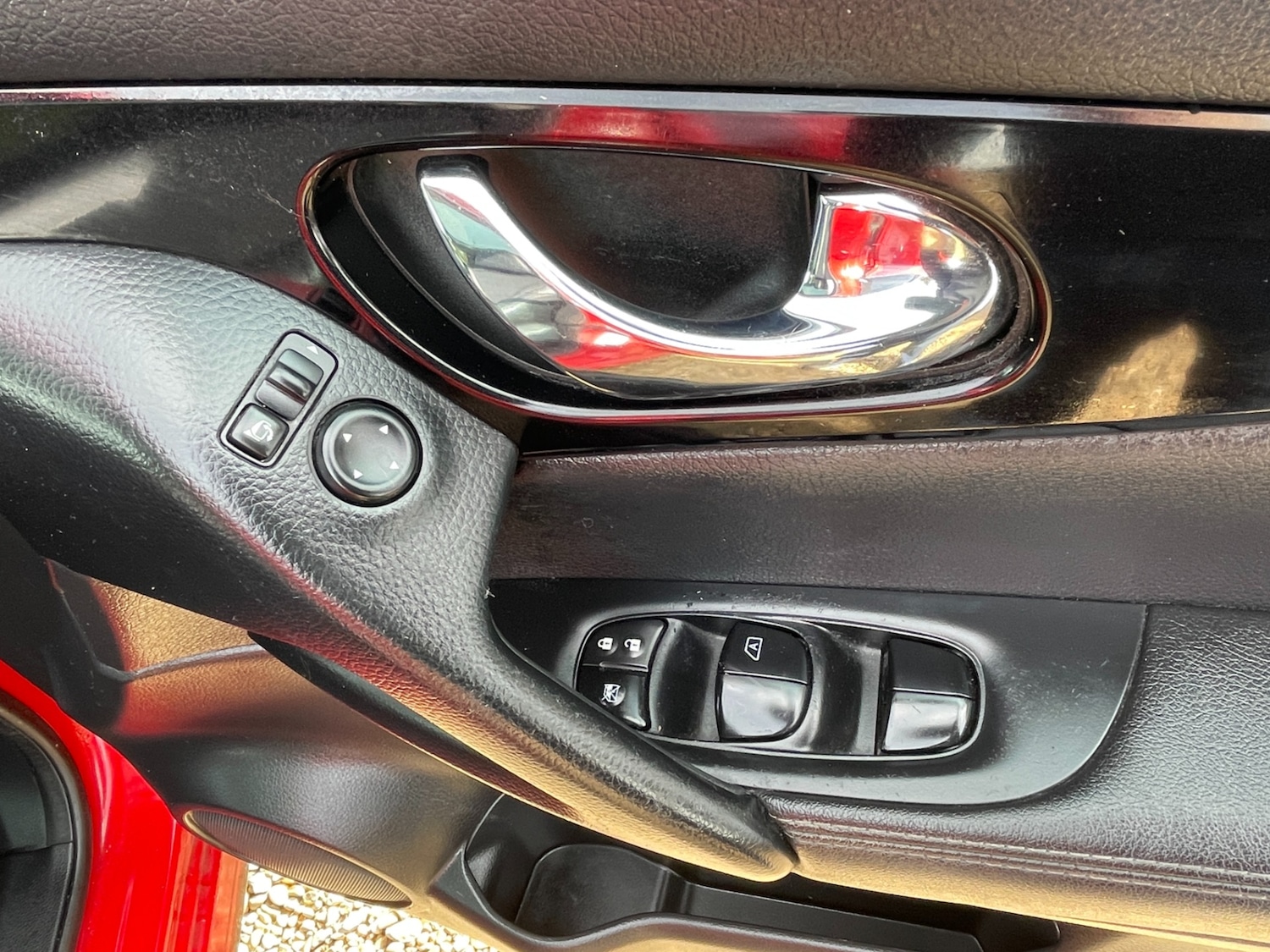 Used Nissan Qashqai 2015 for sale - 76130348: Photo 9