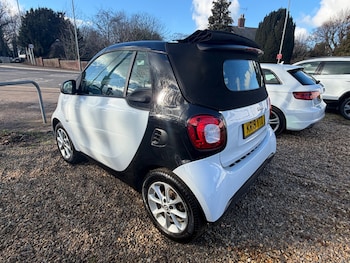 Used smart fortwo 2018 for sale - 77417680: Photo