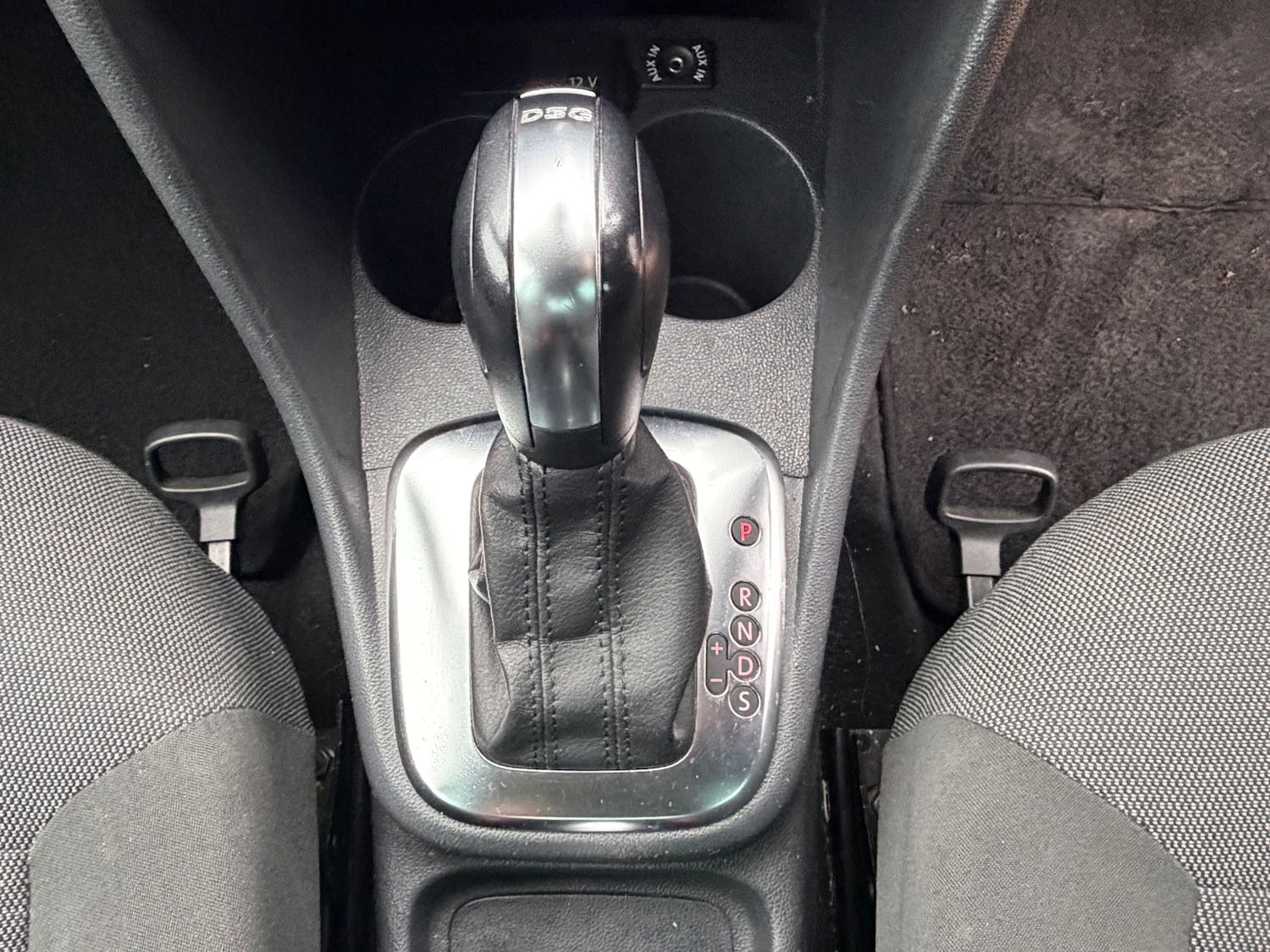 Used Volkswagen Polo 2011 for sale - 77379480: Photo 15