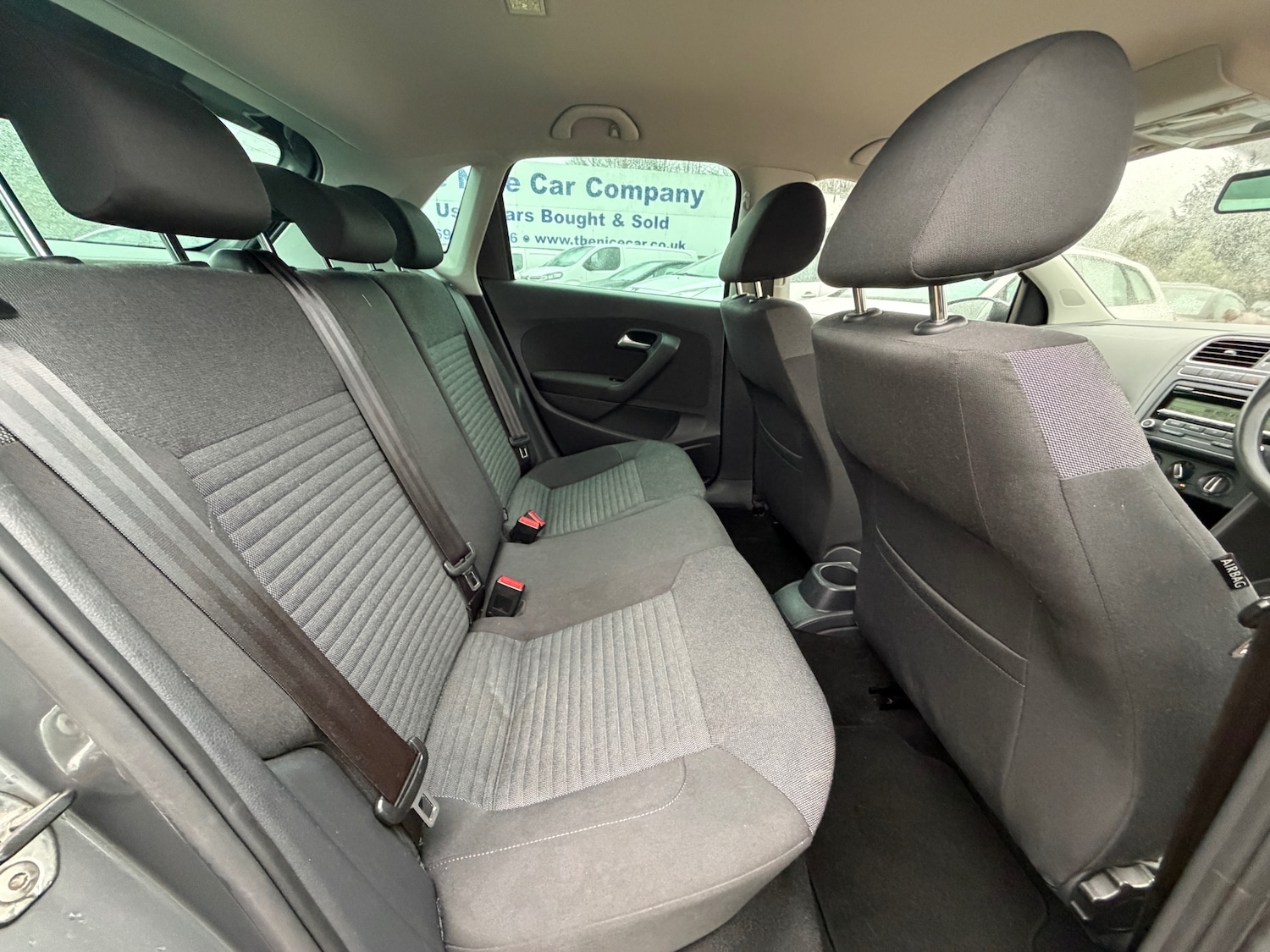 Used Volkswagen Polo 2011 for sale - 77379480: Photo 17