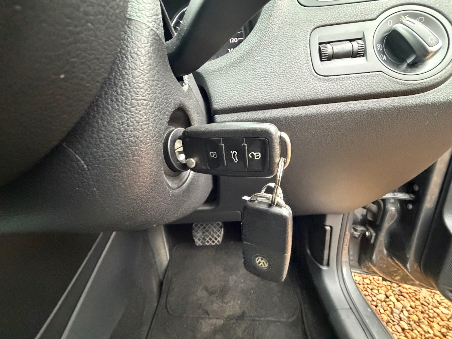 Used Volkswagen Polo 2011 for sale - 77379480: Photo 18