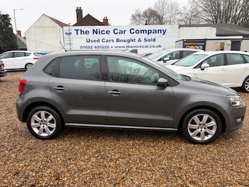 Used Volkswagen Polo 2011 for sale - 77379480: Photo