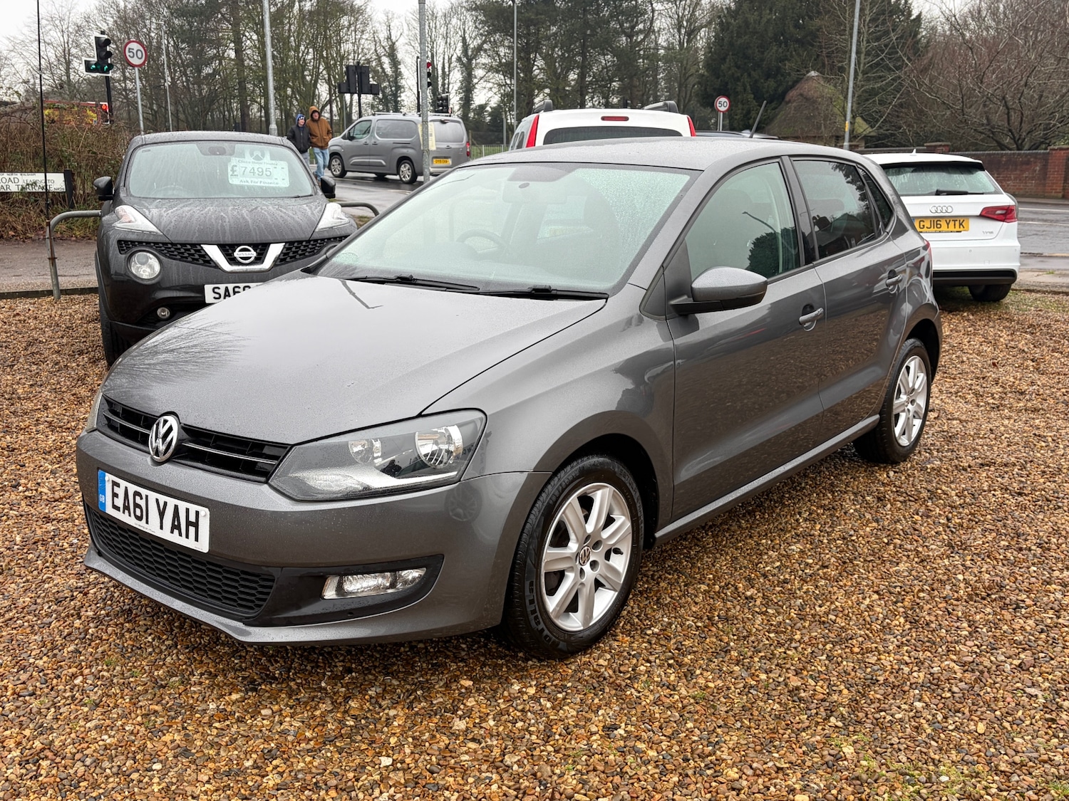 Used Volkswagen Polo 2011 for sale - 77379480: Photo 6