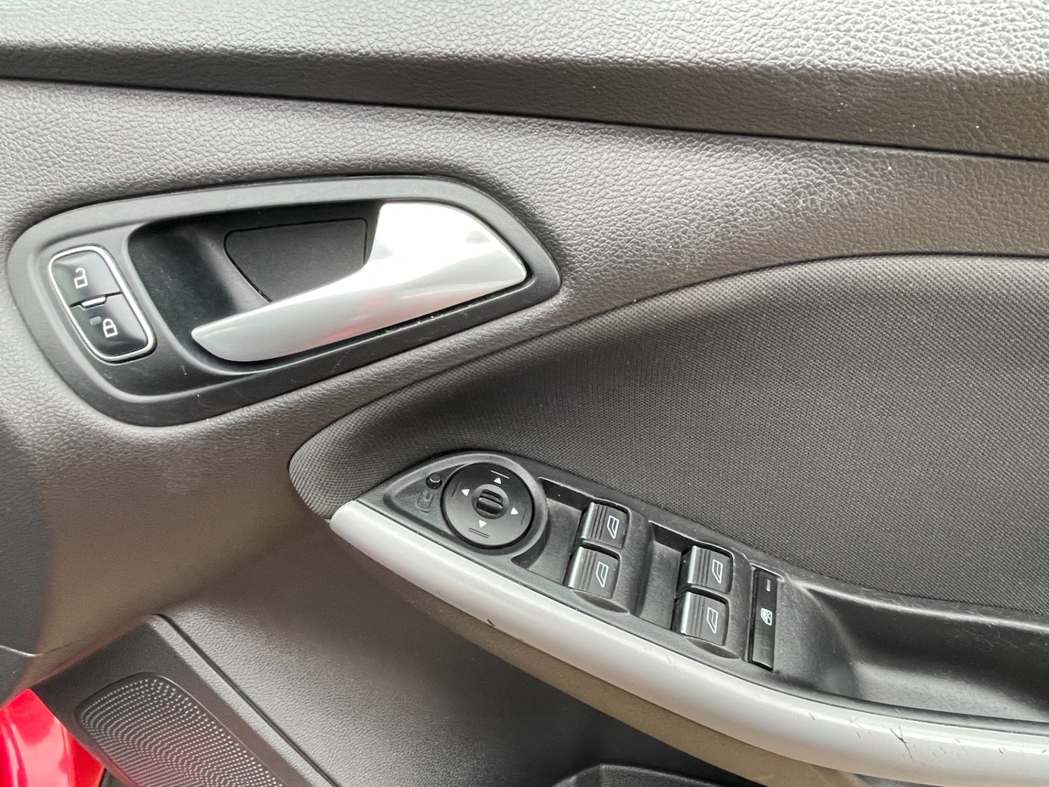 Used Ford Focus 2016 for sale - 76274884: Photo 9