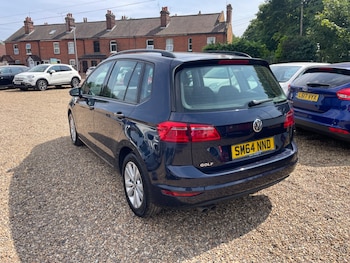 Used Volkswagen Golf SV 2015 for sale - 75394445: Photo