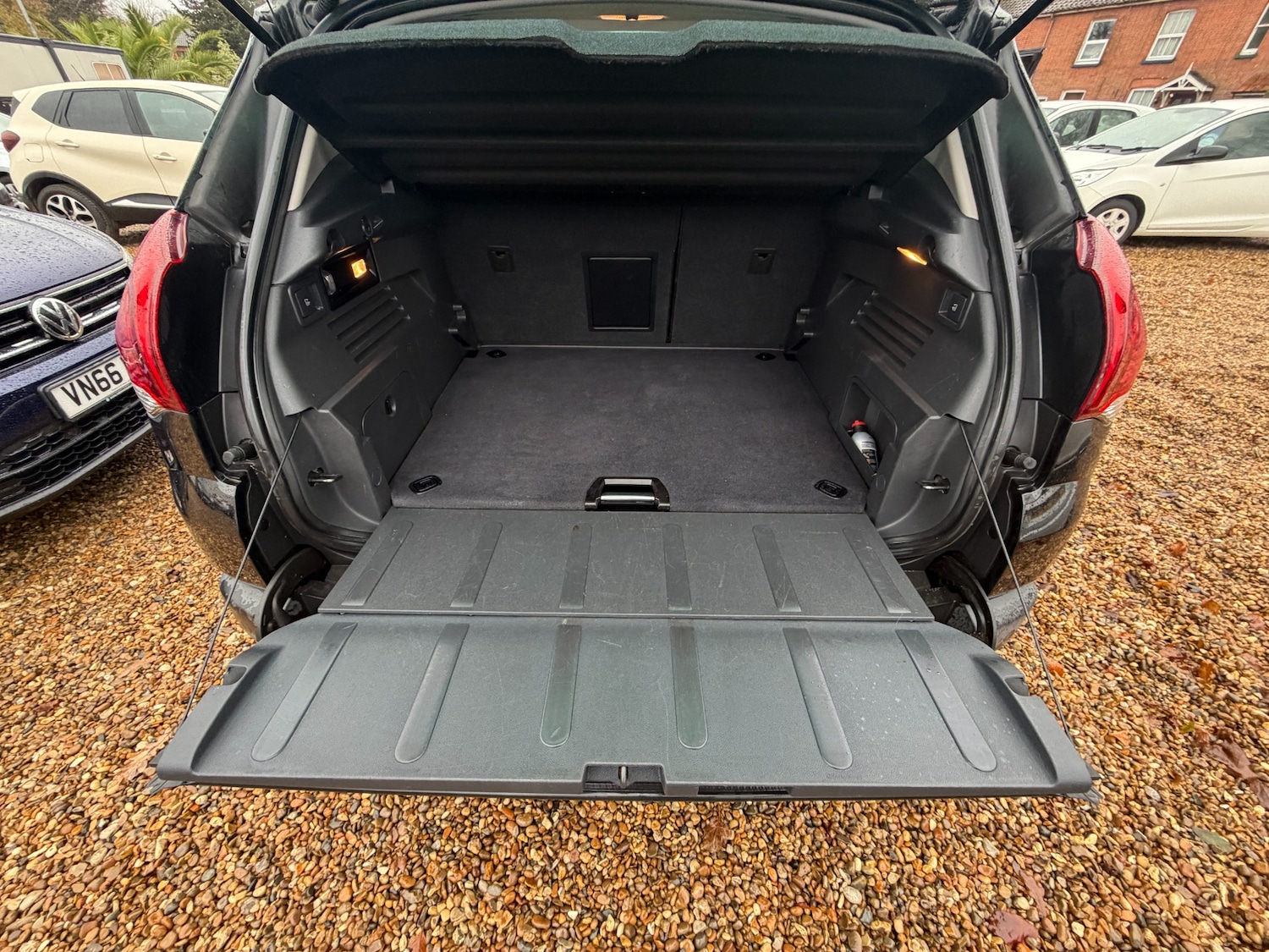 Used Peugeot 3008 2015 for sale - 76588579: Photo 18