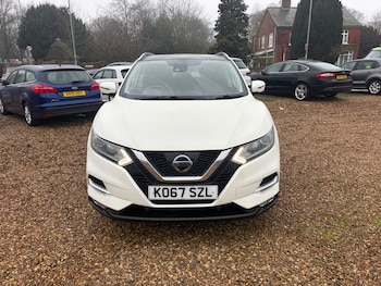 Used Nissan Qashqai 2018 for sale - 77447179: Photo