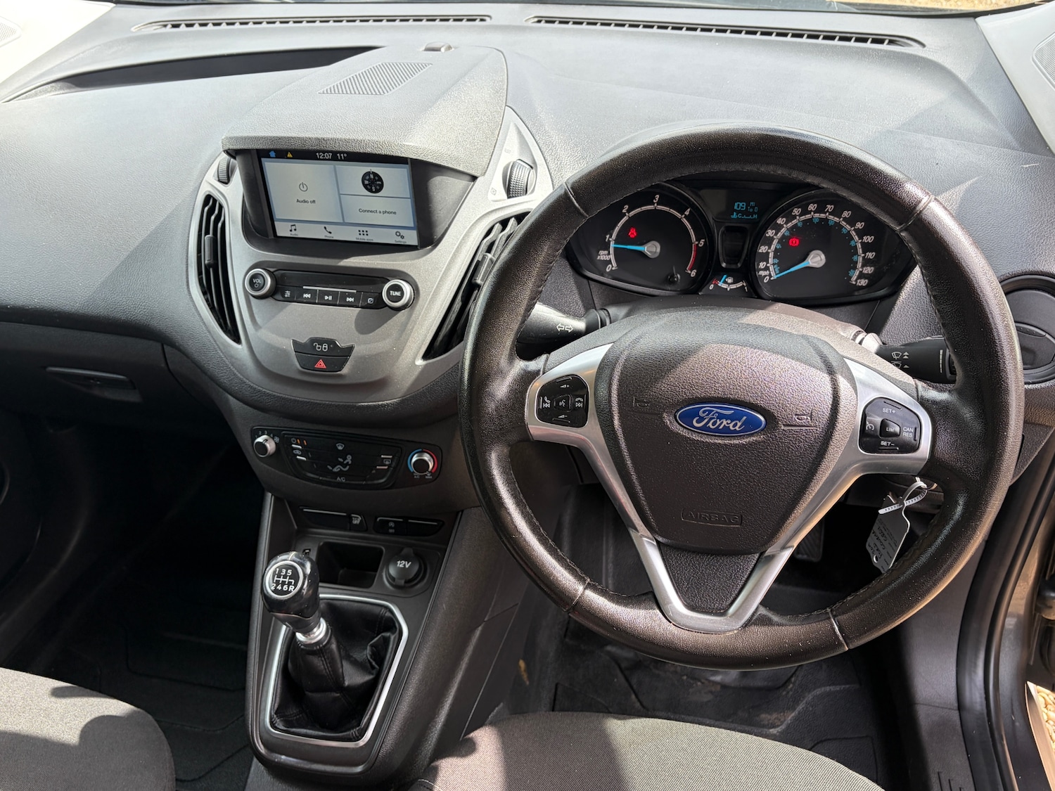 Used Ford Transit Courier 2019 for sale - 78053693: Photo 11