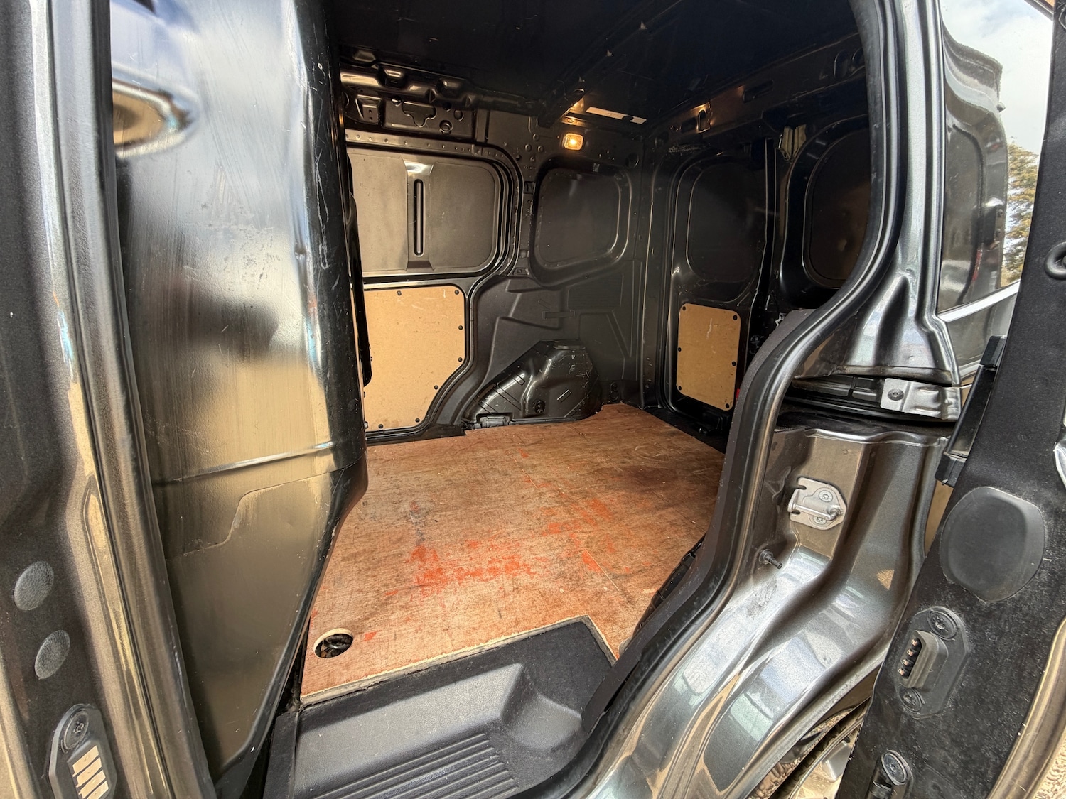 Used Ford Transit Courier 2019 for sale - 78053693: Photo 15