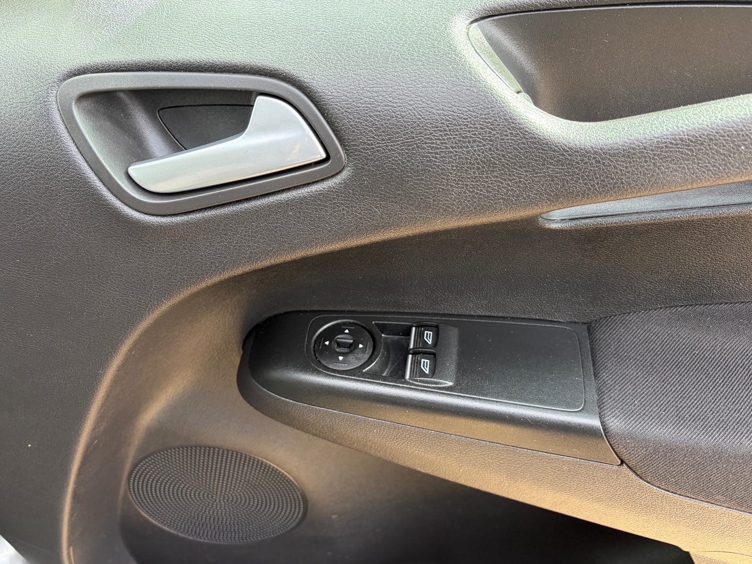 Used Ford Transit Courier 2019 for sale - 78053693: Photo 8