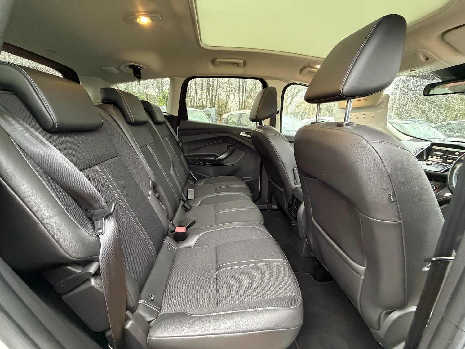 Used Ford C-Max 2015 for sale - 76637558: Photo 14