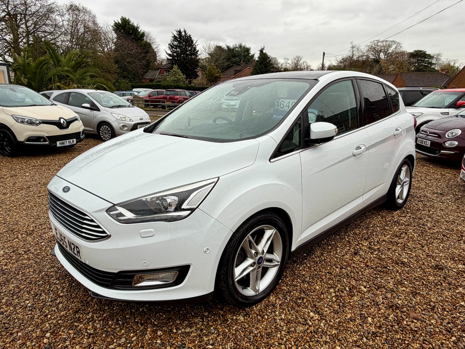 Used Ford C-Max 2015 for sale - 76637558: Photo 4