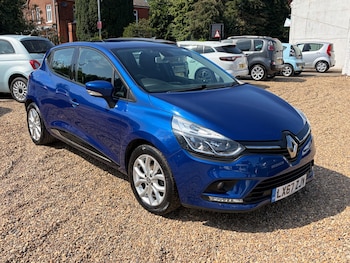 Used Renault Clio 2017 for sale - 79287324: Photo