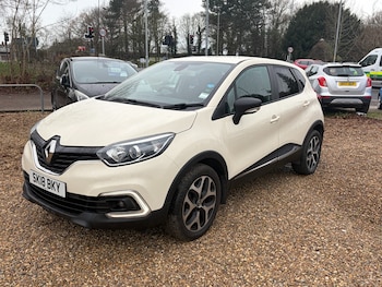 Used Renault Captur 2018 for sale - 76504646: Photo